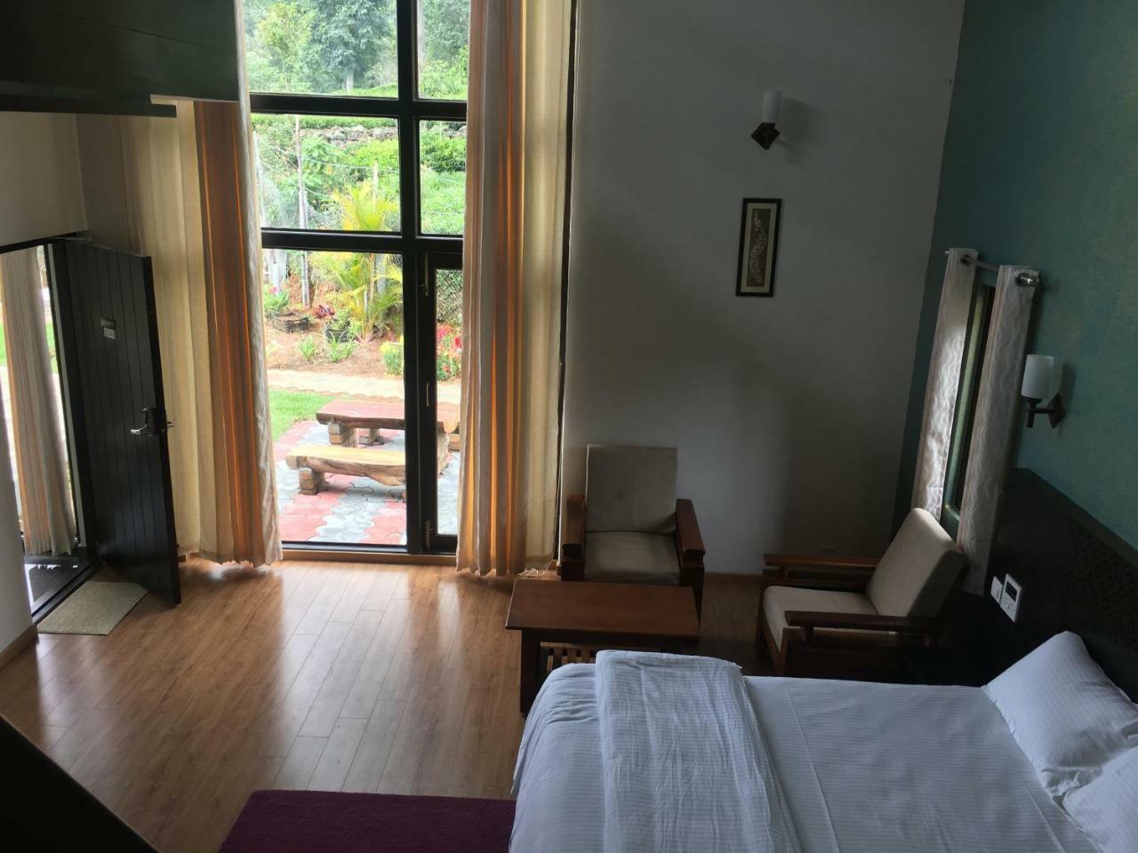 Silvertip Cafe & Homestay Kotagiri Eksteriør bilde